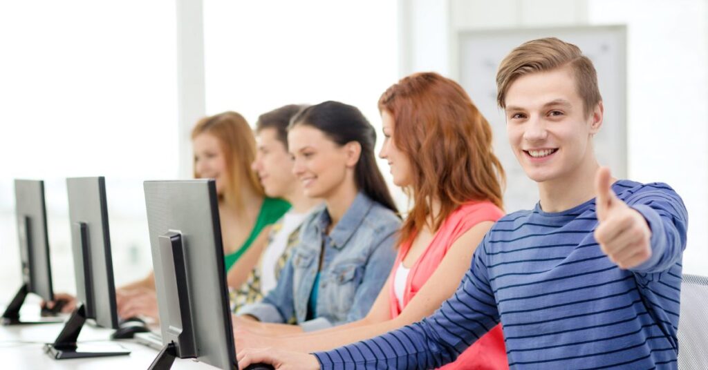 Basic Computer Course in Delhi